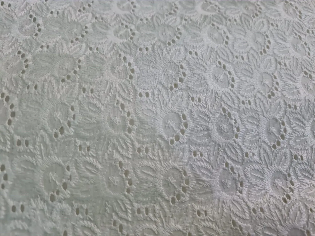 100% cotton cut work embroidery white colour 44" wide B2#86[1] [7747]