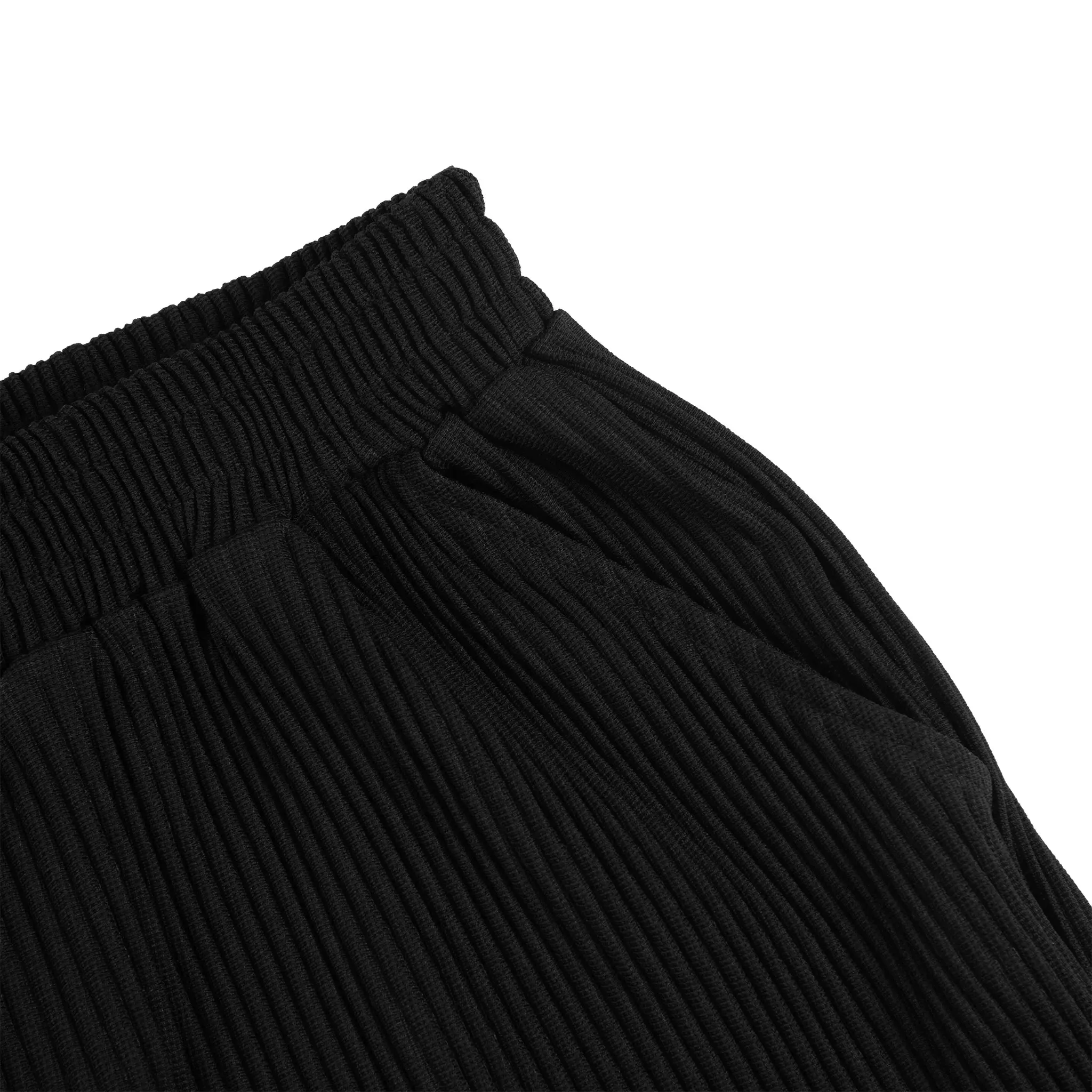 Belier Pleated Black Shorts