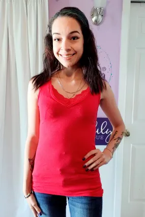 Lace Lined Neck Tank in Red